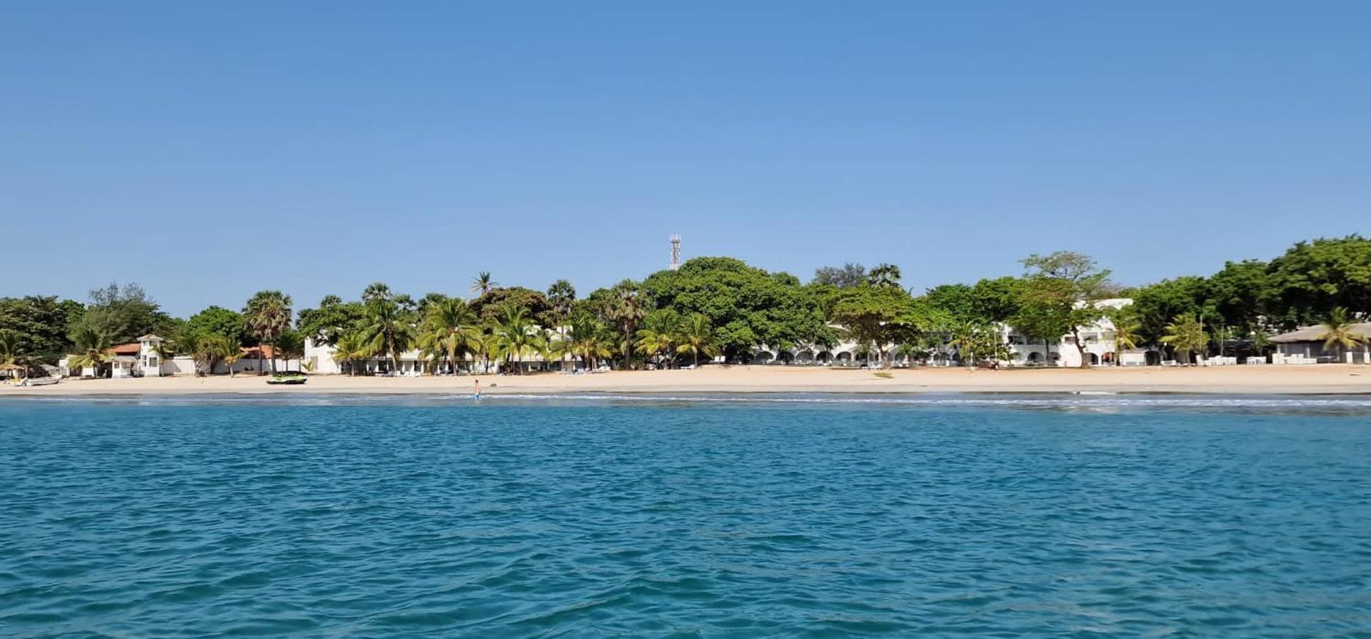 Lucky Beach Resort 亭可马里 外观 照片